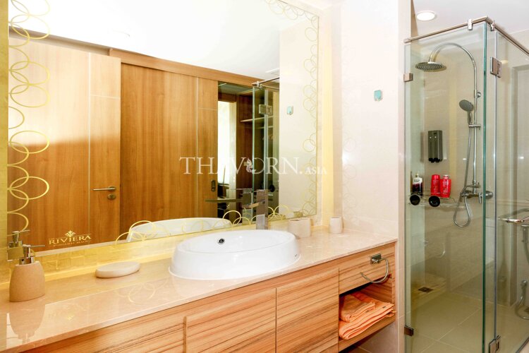 photo flat The Riviera Wongamat Beach