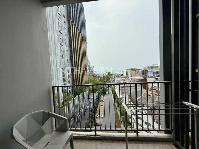 photo flat The Base Central Pattaya