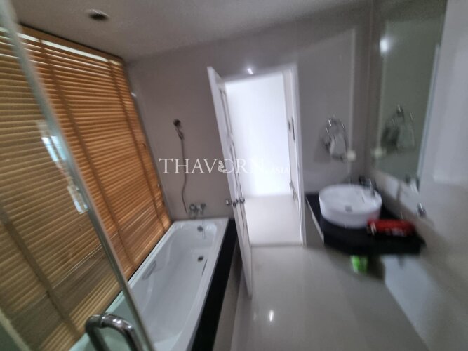 photo flat AD Hyatt Condominium