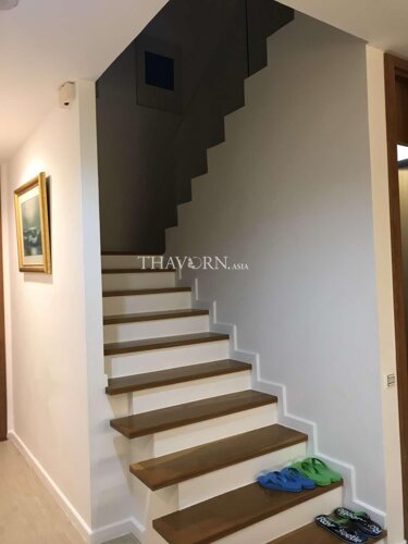 photo flat North point