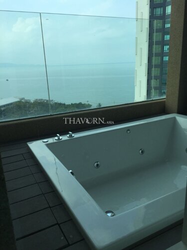 photo flat Reflection Jomtien