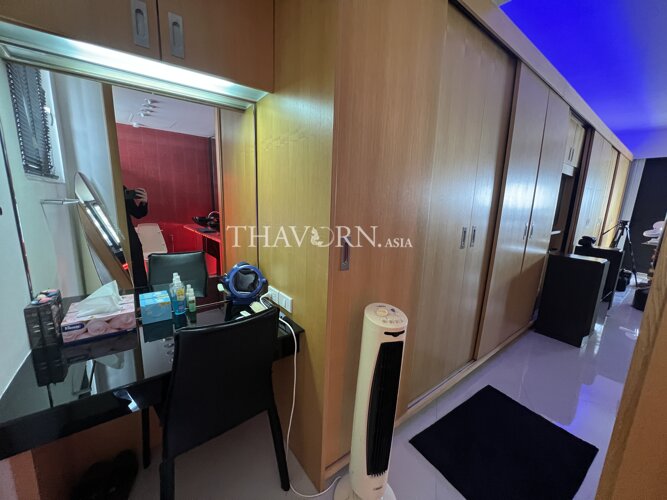 photo flat Peak Condominium