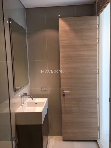 photo flat Reflection Jomtien