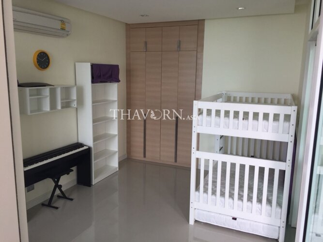 photo flat Reflection Jomtien