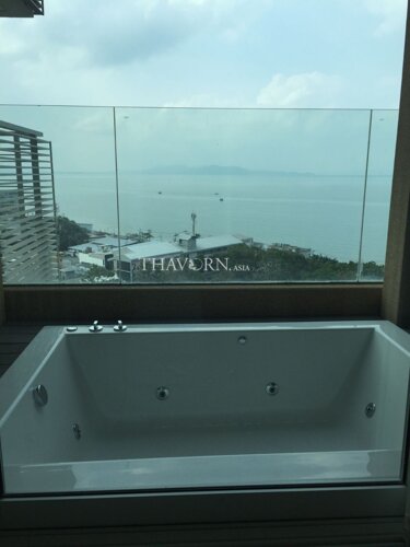 photo flat Reflection Jomtien