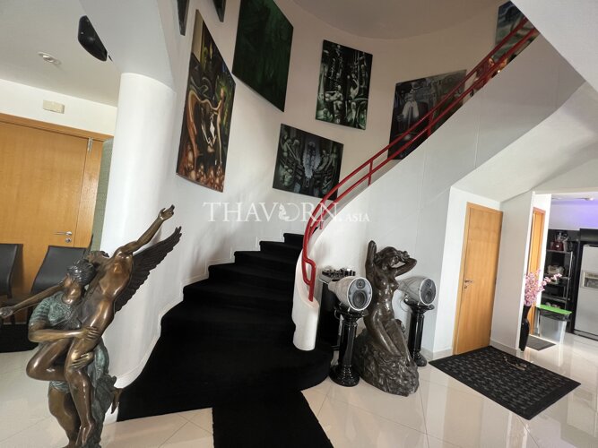 photo flat Peak Condominium