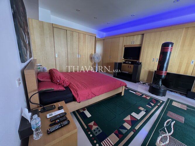 photo flat Peak Condominium