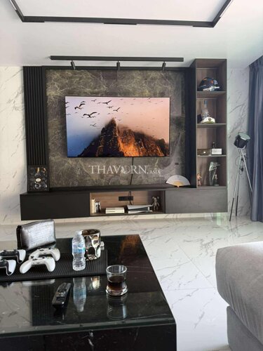 photo flat Sunrise Hill