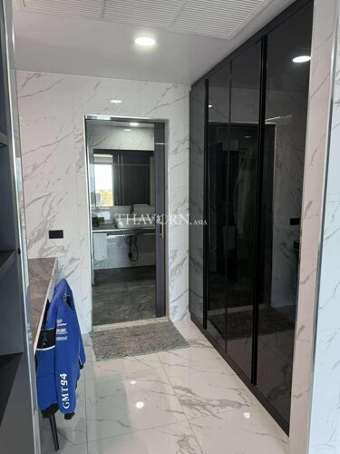 photo flat Sunrise Hill