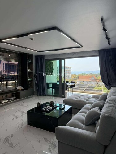 photo flat Sunrise Hill