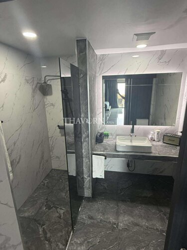 photo flat Sunrise Hill