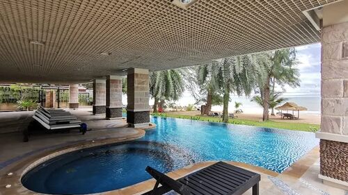 Pine Shores Condominium photo