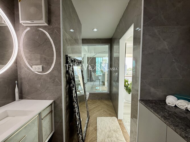 photo flat Somphong Condotel