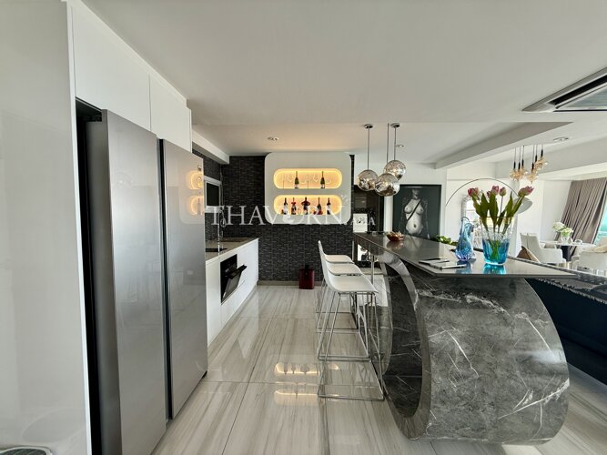 photo flat Somphong Condotel