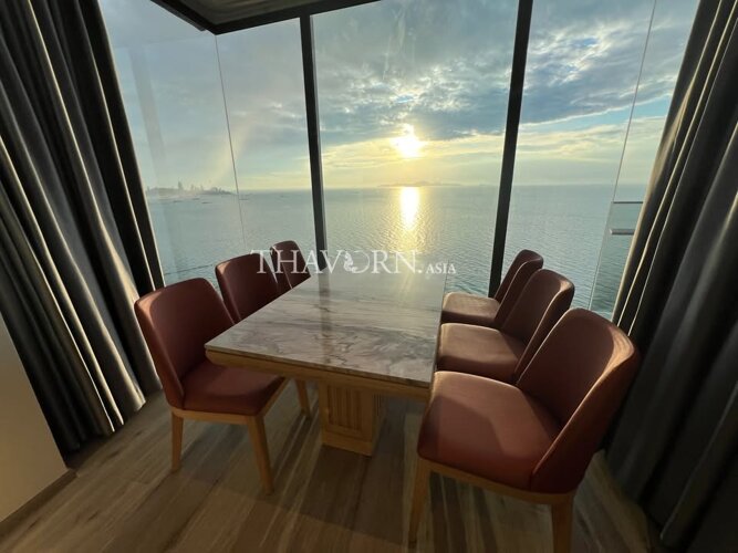 照片 房子 Arom Wongamat 公寓