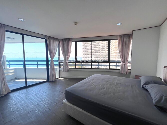 photo flat Jomtien Plaza Condotel