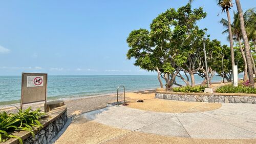 Sunshine Beach Condotel photo