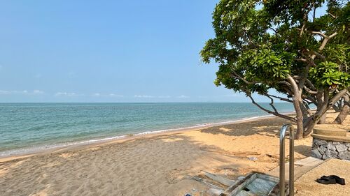 Sunshine Beach Condotel photo