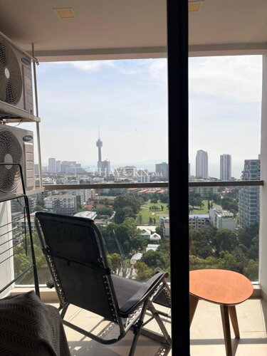 รูปถ่าย คอนโด เดอะ พีค ทาวเวอร์ คอนโด