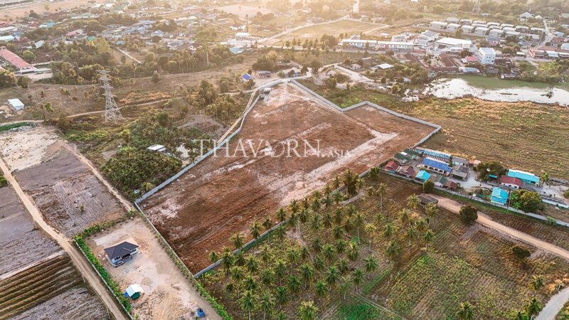 Land For sale 15 rai 52 wa², Pattaya