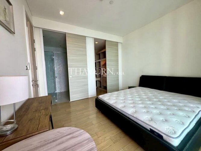 photo flat Reflection Jomtien