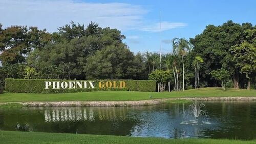 Phoenix Gold Golf &amp; Country Club