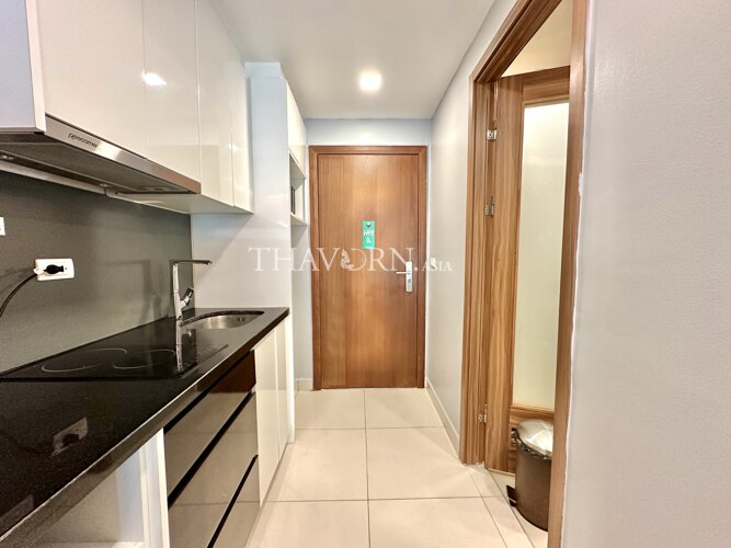 รูปถ่าย คอนโด C View Residence Pattaya คอนโด