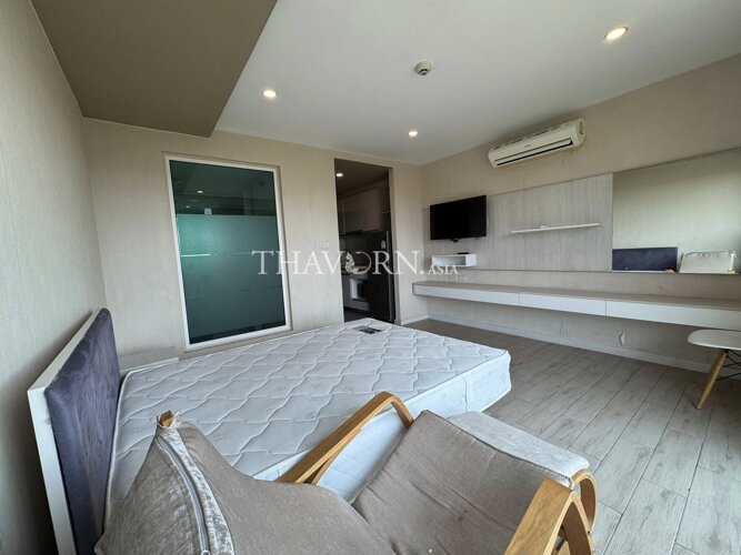 รูปถ่าย คอนโด เซเว่น ซี คอนโด