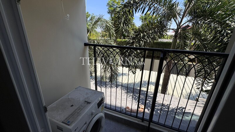 photo flat Dusit Grand Park 2