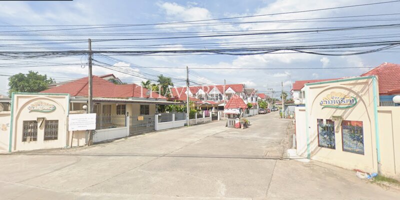 Baan Ngam Charoen 7