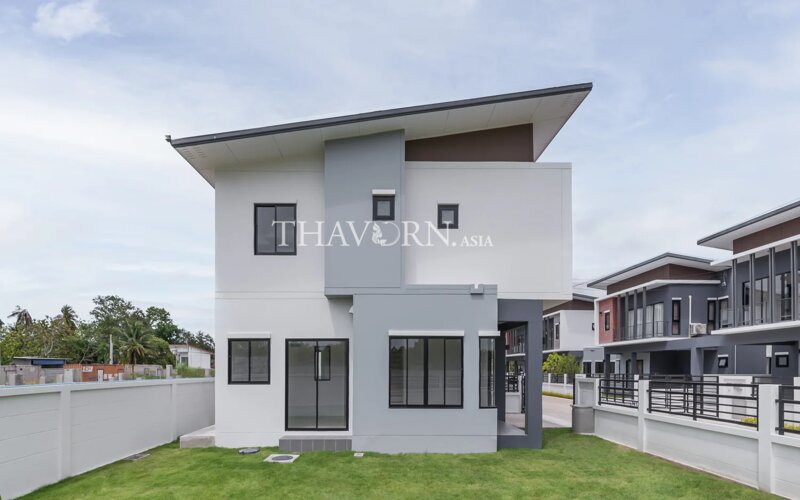 Baan Fah Greenery Loft Pattaya