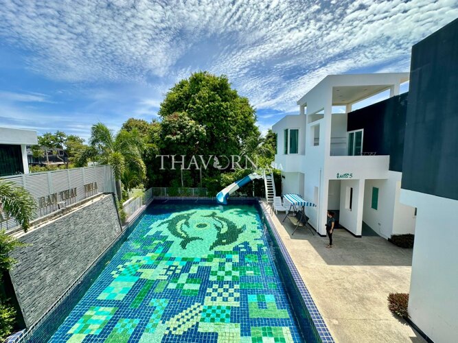 ขาย บ้าน 12 ห้องนอน 350 ตร.ม. ที่ดิน 320 ตารางวา, พัทยา