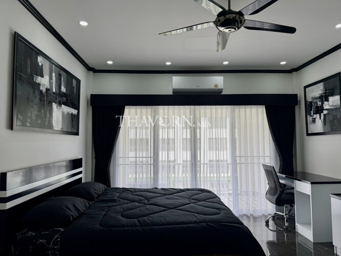Condo for sale studio 41 m² in Baan Suan Lalana, Pattaya