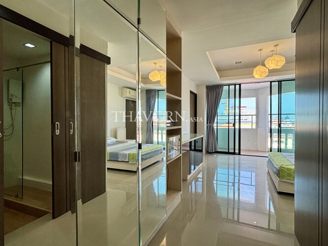 Condo for sale 2 bedroom 60 m² in Jomtien Thip Condotel, Pattaya